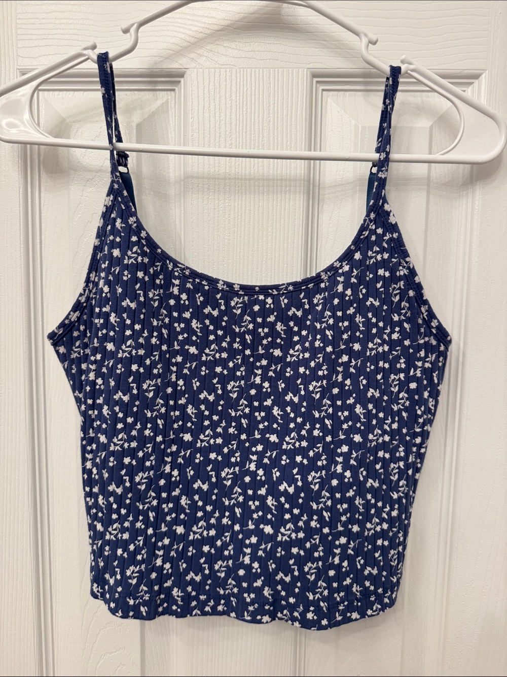 Old Navy Navy Floral Ribbed Cami